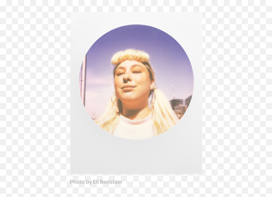 Polaroid Round Frame Film Makes A Comeback - Photobite Emoji,Polaroid Film Png